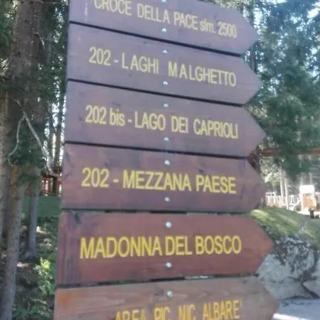 Vetta Bianca Le Volpi 1400 Apartment Marilleva