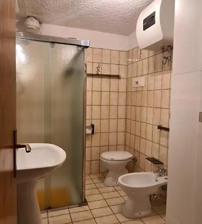 Vetta Bianca Le Volpi 1400 Apartment